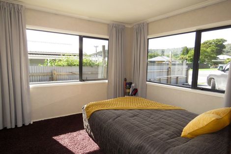 Photo of property in 72 Crampton Road, Reefton, 7830