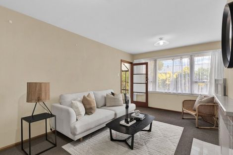 Photo of property in 2/42 North Avon Road, Richmond, Christchurch, 8013