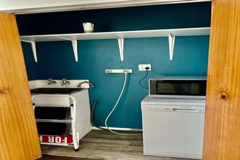 Photo of property in 2/30 Whitley Avenue, Ebdentown, Upper Hutt, 5018