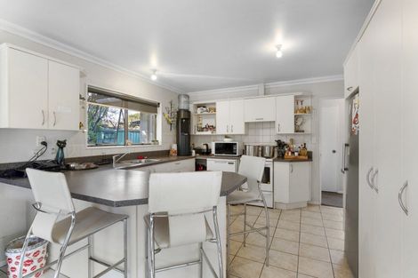 Photo of property in 100 Waerenga Road, Otaki, 5512