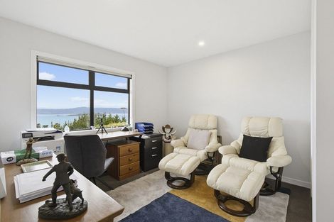 Photo of property in 11 Nanda Way, Khandallah, 6035
