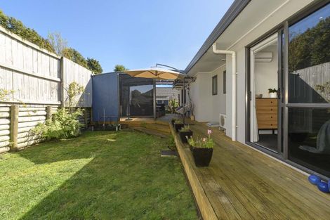 Photo of property in 30 Waipuna Grove, Welcome Bay, Tauranga, 3112