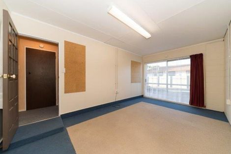 Photo of property in 718a Pioneer Highway, Takaro, Palmerston North, 4412