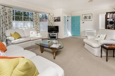 Photo of property in 62 Mcdowell Crescent, Hillcrest, Auckland, 0627
