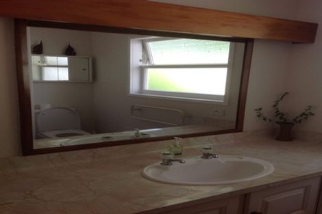 Photo of property in 33 Viewmont Drive, Harbour View, Lower Hutt, 5010