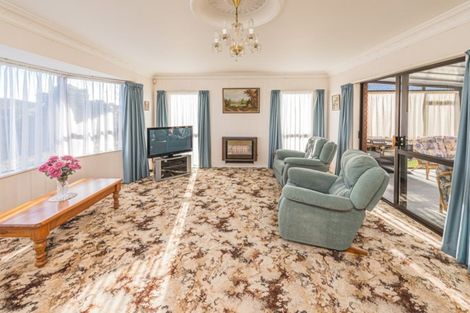 Photo of property in 3 Warwick Place, Springvale, Whanganui, 4501