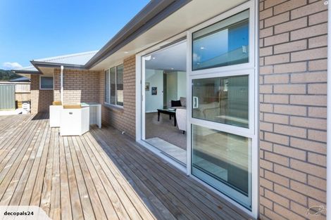 Photo of property in 80 Golden Shore Place, Coromandel, 3506