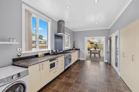 Photo of property in 8 Brasell Street, Fairfield, Lower Hutt, 5011