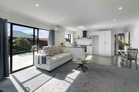 Photo of property in 1/43 Tivoli Place, Bishopdale, Christchurch, 8053