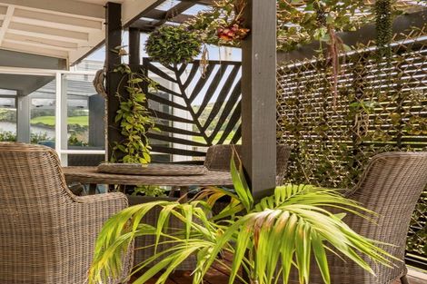 Photo of property in 10 Hillview Road, Waihi Beach, 3611