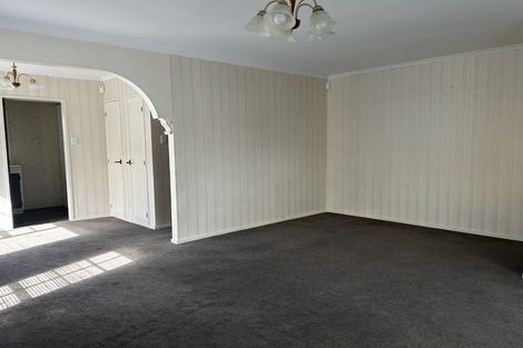 Photo of property in 5 Aintree Crescent, Awapuni, Palmerston North, 4412