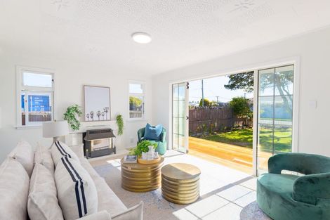 Photo of property in 40 Malta Crescent, South New Brighton, Christchurch, 8062