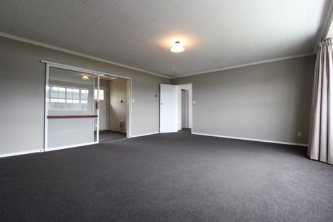 Photo of property in 7 Dunmore Place, Winton, 9720
