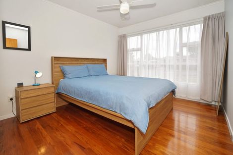 Photo of property in 30 Rhonda Avenue, Deanwell, Hamilton, 3206