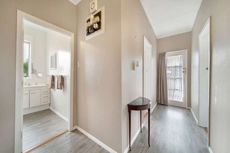 Photo of property in 23 Main Road, Owaka, 9535