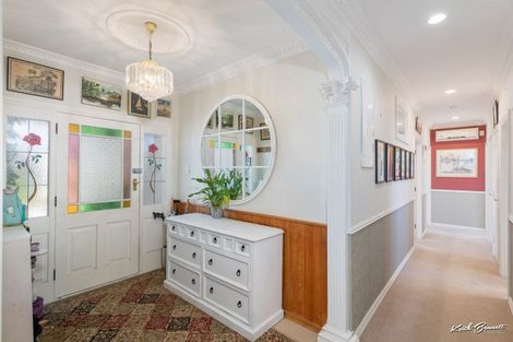 Photo of property in 27 King Street, Ebdentown, Upper Hutt, 5018