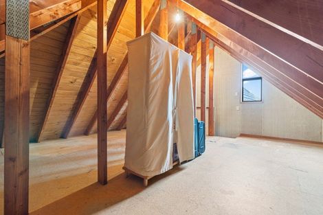 Photo of property in 23 Wesley Avenue, Frankleigh Park, New Plymouth, 4310