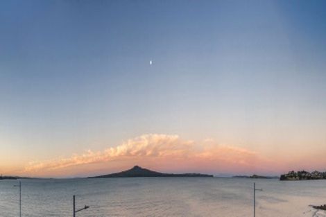 Photo of property in 4/165 Tamaki Drive, Kohimarama, Auckland, 1071