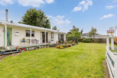 Photo of property in 11 Huxley Street, Pahiatua, 4910
