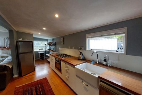 Photo of property in 39 South Road, Blagdon, New Plymouth, 4310