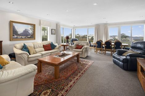 Photo of property in 7 Mertoun Terrace, Highbury, Wellington, 6012