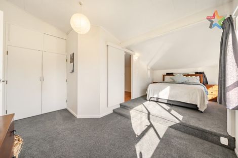 Photo of property in 10 Crawford Grove, Naenae, Lower Hutt, 5011