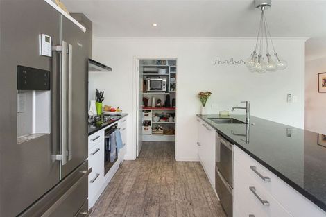 Photo of property in 3 Seaway Road, Clarks Beach, 2122