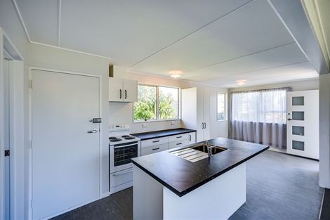 Photo of property in 32 Cortes Crescent, Flaxmere, Hastings, 4120