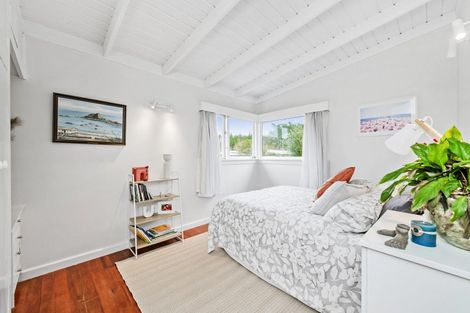 Photo of property in 31 Broadway Avenue, Waikuku Beach, 7473