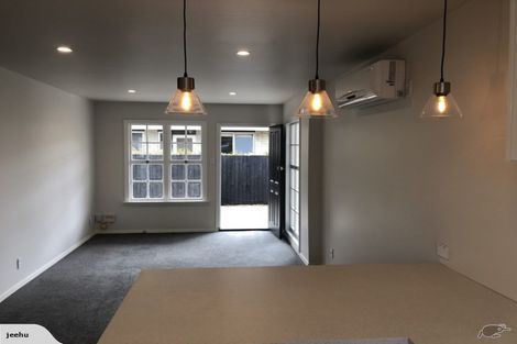 Photo of property in 3/11 Division Street, Riccarton, Christchurch, 8041