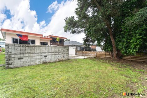 Photo of property in 52 Lawrence Crescent, Hillpark, Auckland, 2102