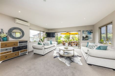 Photo of property in 28a Wairere Road, The Gardens, Auckland, 2105