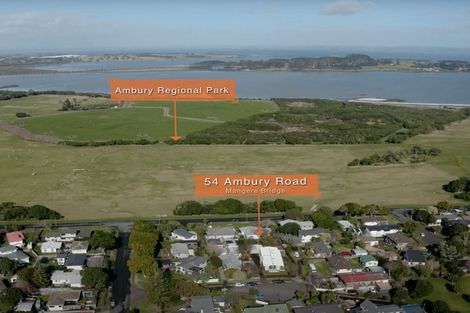 Photo of property in 54 Ambury Road, Mangere Bridge, Auckland, 2022
