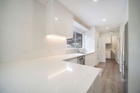 Photo of property in 26 Contessa Drive, Glenfield, Auckland, 0629