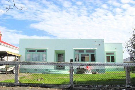Photo of property in 15 Kings Avenue, Gonville, Whanganui, 4501