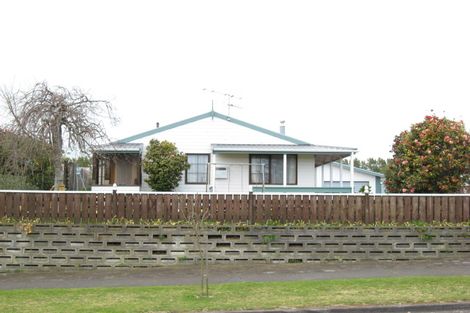 Photo of property in 8 Chesney Street, Bell Block, New Plymouth, 4312