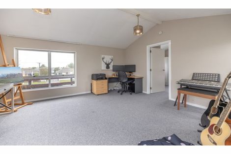 Photo of property in 68 Breezes Road, Avondale, Christchurch, 8061