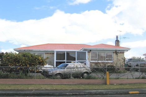Photo of property in 19 Valentine Street, Papakura, 2110
