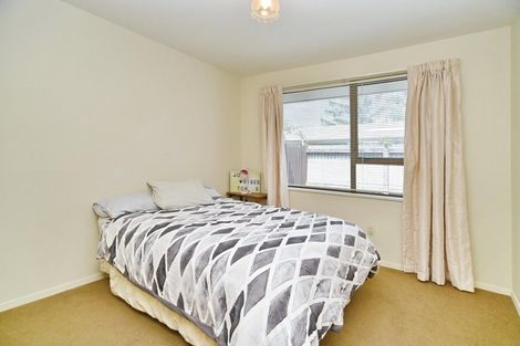 Photo of property in 4/81 Picton Avenue, Riccarton, Christchurch, 8011