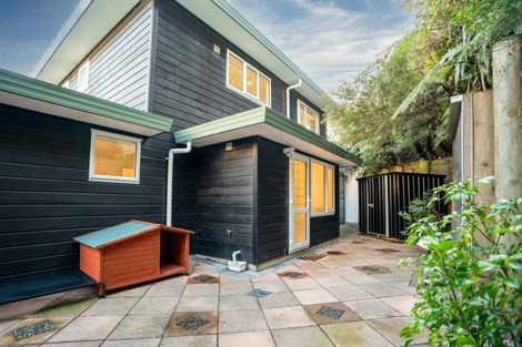 Photo of property in 9a Wentworth Street, Mornington, Wellington, 6021