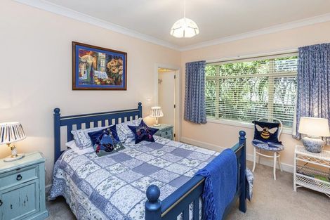 Photo of property in 19 Bowenvale Avenue, Cashmere, Christchurch, 8022