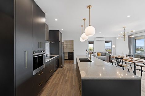 Photo of property in 36 Botanical Heights Drive, Waipahihi, Taupo, 3330