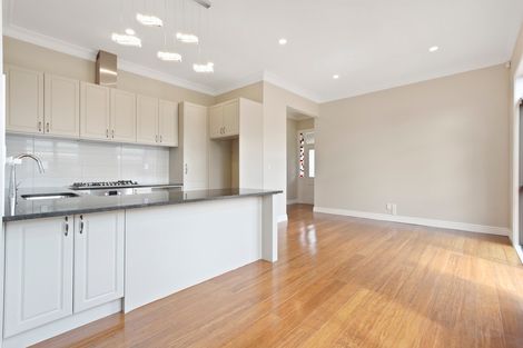 Photo of property in 201 Captain Springs Road, Onehunga, Auckland, 1061