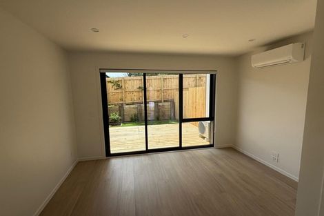 Photo of property in 32c Flaxdale Street, Birkdale, Auckland, 0626
