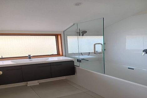 Photo of property in 6 Brigid Place, Mount Pleasant, Christchurch, 8081