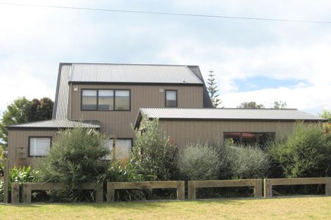 Photo of property in 208 Bellona Road, Whangamata, 3620