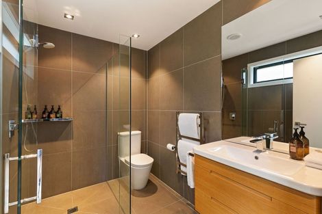 Photo of property in 15 Richards Park Lane, Fernhill, Queenstown, 9300