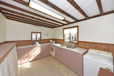 Photo of property in 1/25 Aorangi Road, Bryndwr, Christchurch, 8053