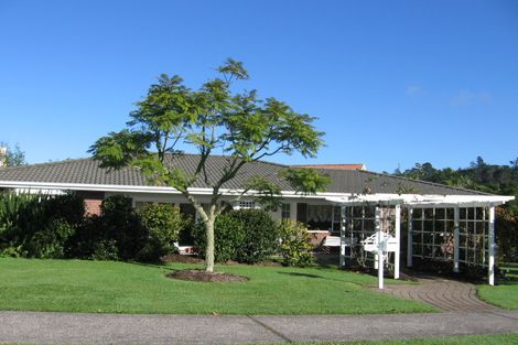 Photo of property in 49 Landing Drive, Albany, Auckland, 0632