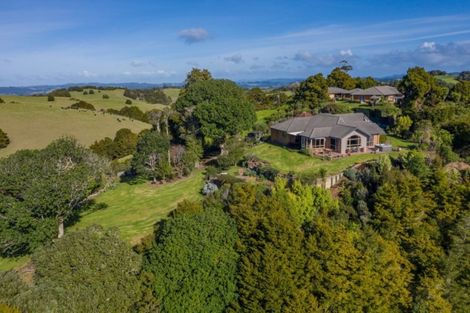 Photo of property in 206 Te Toiroa Road, Ngunguru, Whangarei, 0173